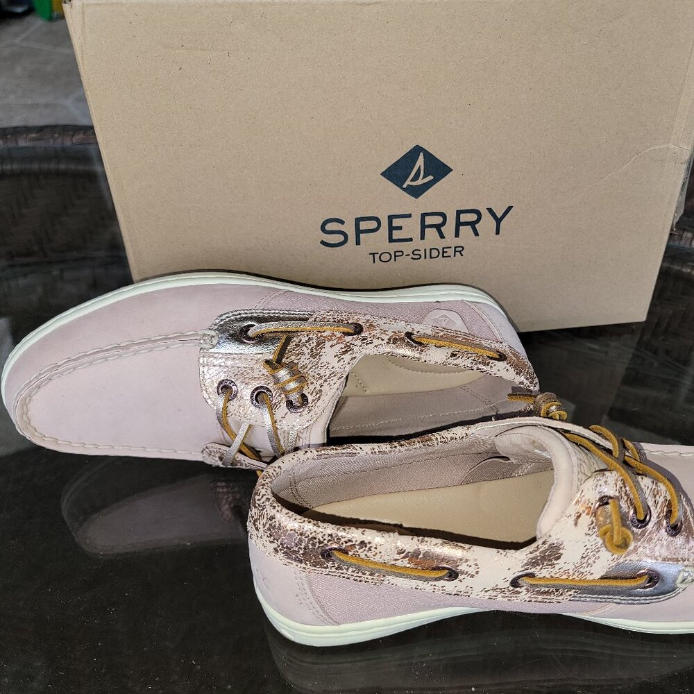 Sperry Topsiders